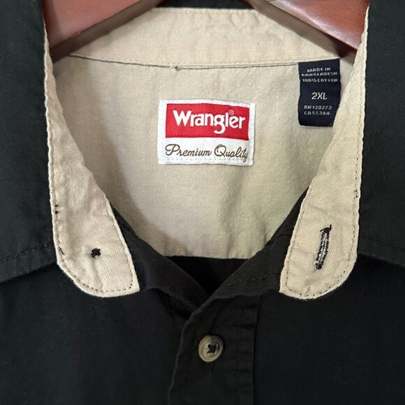 Wrangler Black Button Front Short-Sleeve Shirt, Men's 2XL - Picture 3 of 4